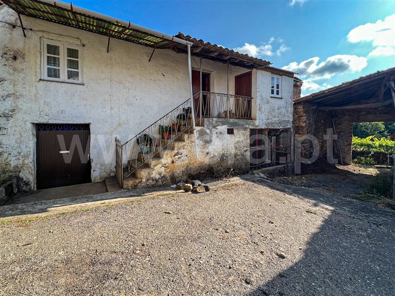 Moradia em Banda T3 / Tábua, Malhada Velha