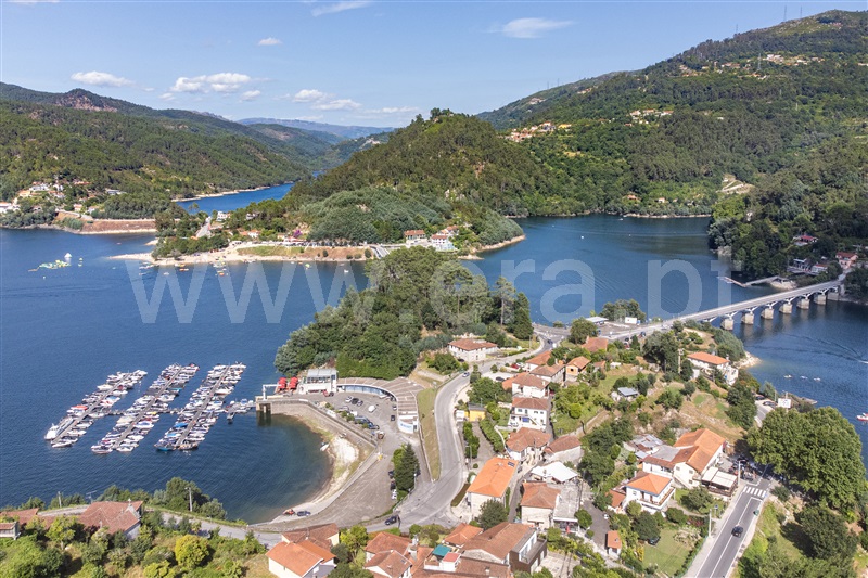 Moradia em Banda T3 Terras de Bouro, Albufeira da Caniçada - Gerês - 1339435 - 2