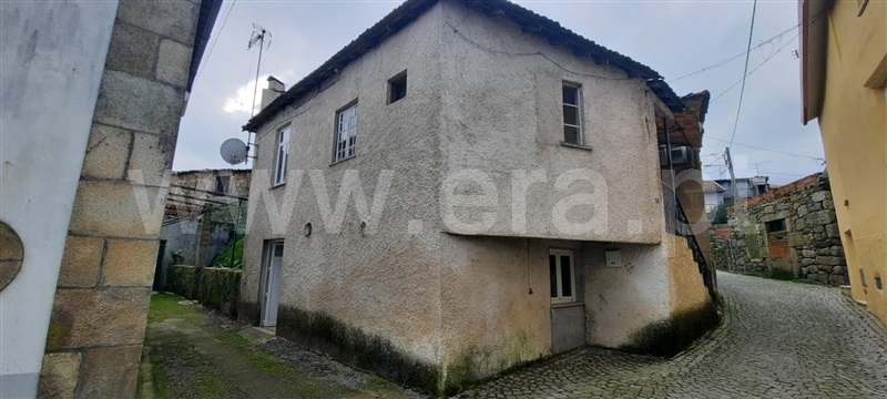 Moradia em Banda T3 Tondela, São Miguel do Outeiro e Sabugosa - 1289262 - 3