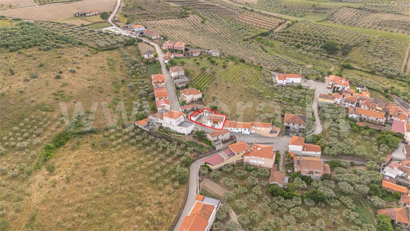 Moradia T3 à venda em Água Revés e Crasto, Valpaços — foto 16