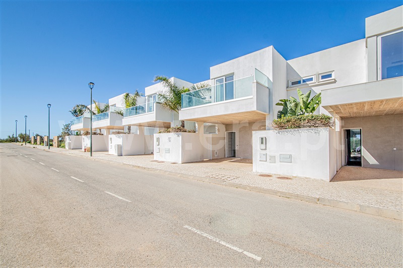 Moradia em Banda T3 / Vila do Bispo, Sagres