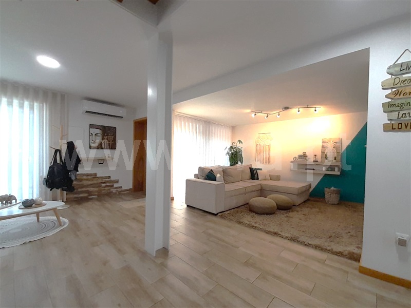 Moradia em Banda T3 Vila Nova de Famalicão, Oliveira (Santa Maria) - 1500930 - 2
