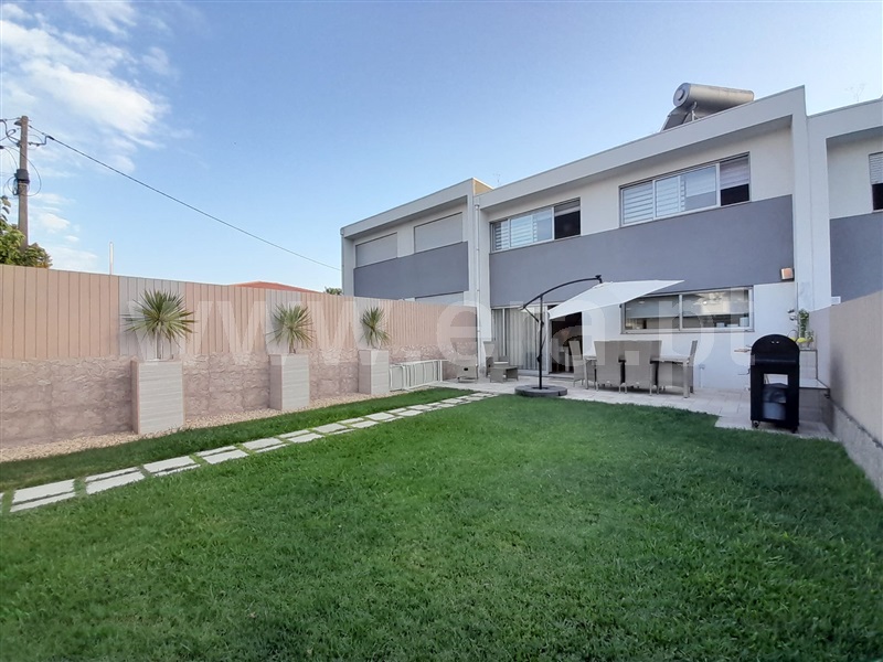 Moradia em Banda T3 Vila Nova de Famalicão, Oliveira (Santa Maria) - 1500930 - 19