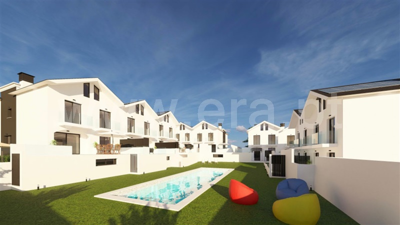 Moradia em Banda T4 / Cascais, Cascais e Estoril