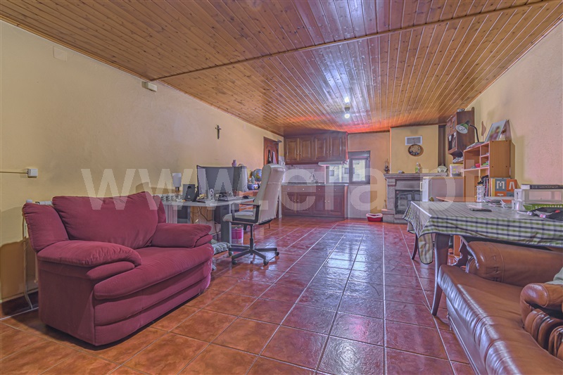 Moradia em Banda T4 com Quintal Chaves, Santa Maria Maior - 1488159 - 15