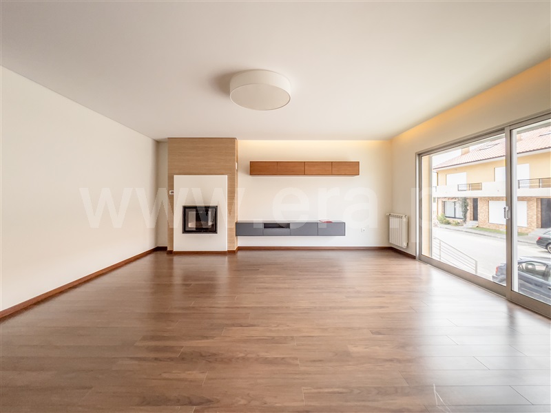 Moradia em Banda T4 Esposende, Antas - 1424022 - 2