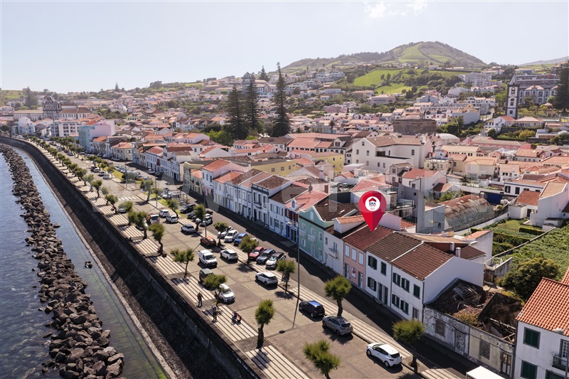 Moradia T4 à venda em Horta (Conceição), Horta — foto 2