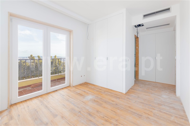Moradia em Banda T4 Odivelas, Odivelas - 1464933 - 9