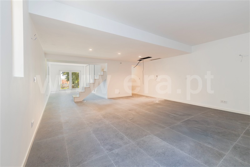 Moradia em Banda T4 Odivelas, Odivelas - 1464933 - 17