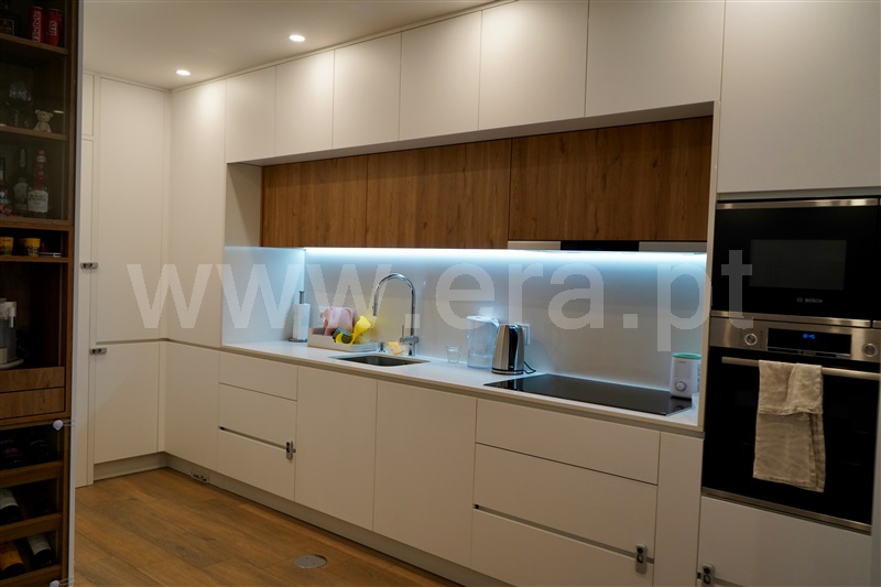 Moradia T4 à venda em Lordelo, Paredes — foto 2
