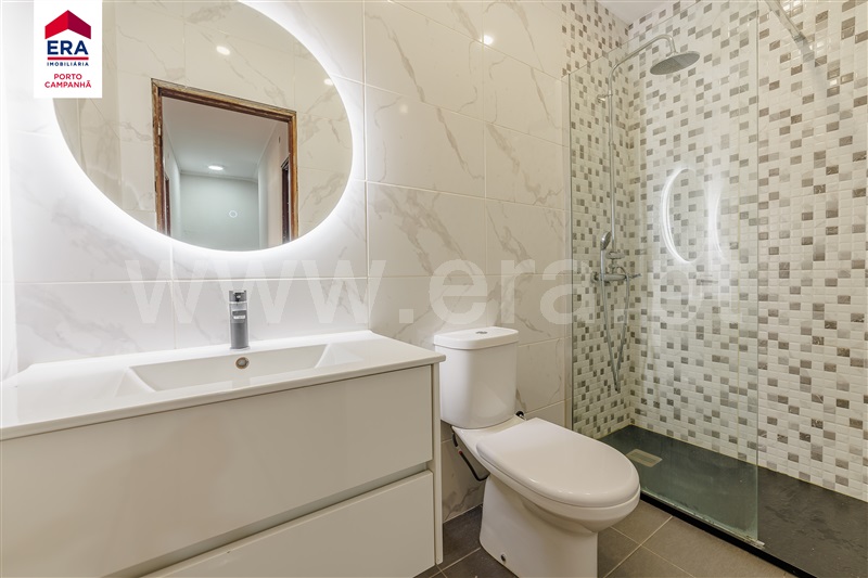 Moradia T4 à venda em Campanhã, Porto — foto 10