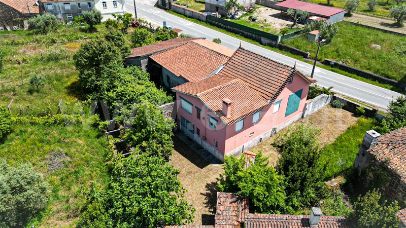 Moradia em Banda T4 com Quintal Tábua, Venda da Serra - 1394284 - 28