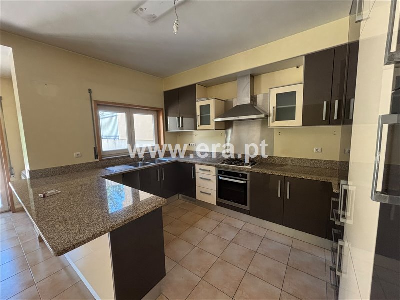 Moradia T4 à venda em Molelos, Tondela — foto 2