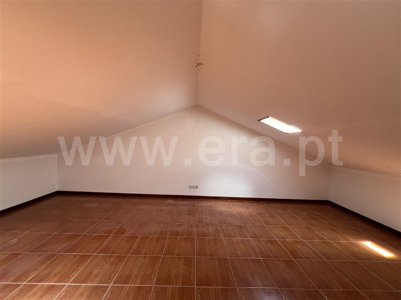 Moradia em Banda T4 Valpaços, Valpaços e Sanfins - 1495351 - 2