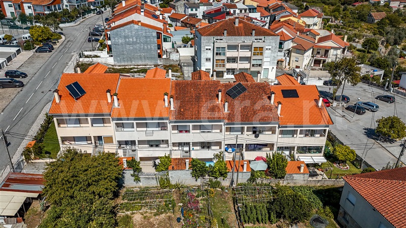Moradia T4 à venda em Orgens, Viseu — foto 3