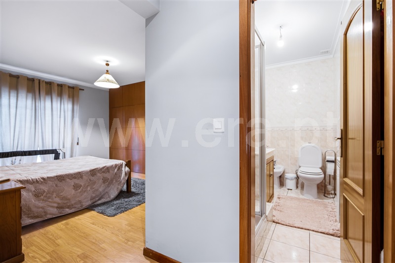 Moradia T4 à venda em Orgens, Viseu — foto 15