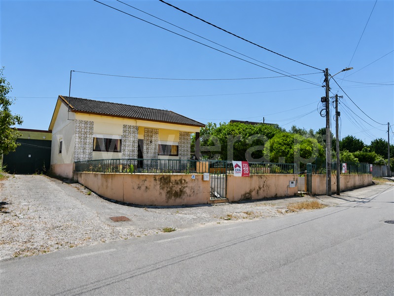 Moradia em Banda T5 / Figueira da Foz, Paião