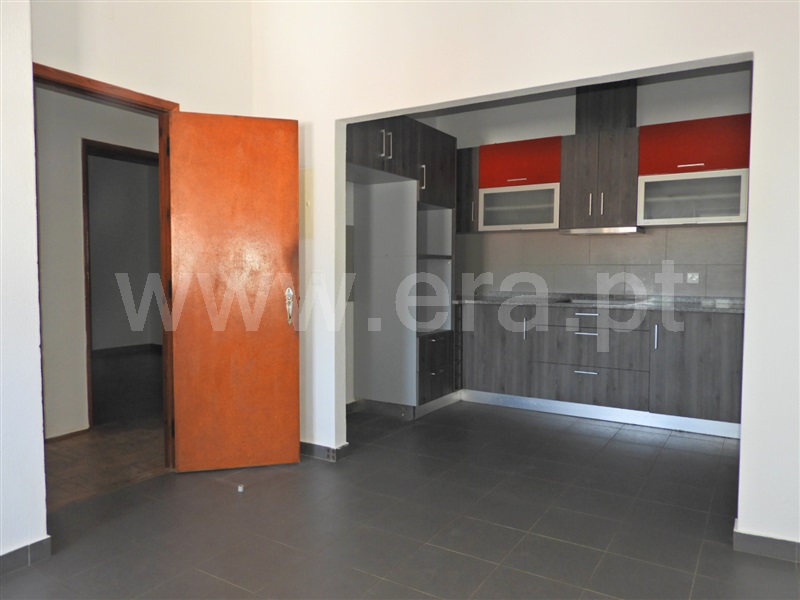 Moradia em Banda T5 / Golegã, Golegã
