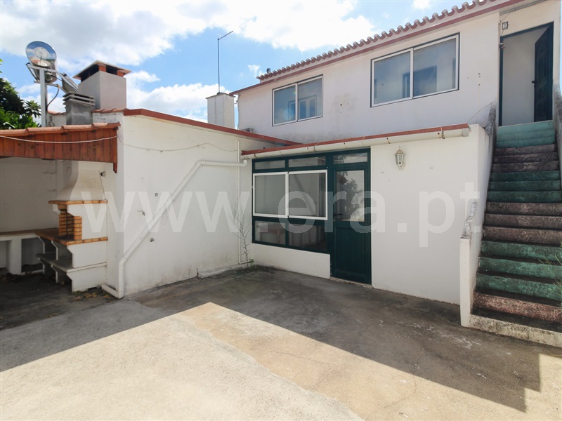 Moradia em Banda T5 / Golegã, Golegã