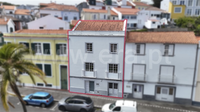 Moradia em Banda T5 / Horta, Horta (Matriz)