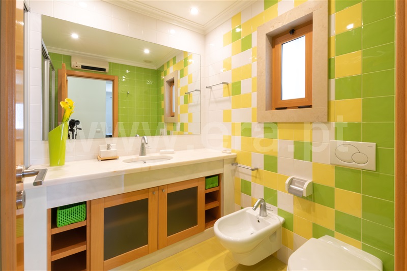 Moradia em Banda T7 Lagoa, Lagoa - 1485805 - 28