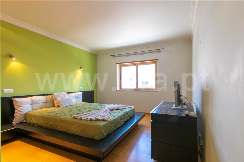 Moradia em Banda T7 Lagoa, Lagoa - 1485805 - 29