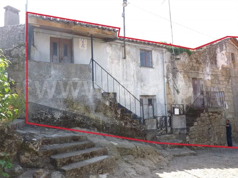 Moradia Geminada  Celorico da Beira, Celorico (São Pedro e Santa Maria) e Vila Boa do Mondego - 1381739 - 13
