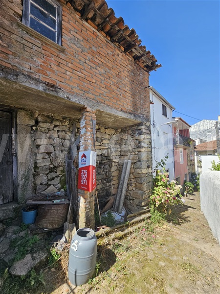 Moradia Geminada / Fundão, Fundão, Valverde, Donas, Aldeia de Joanes e Aldeia Nova do Cabo