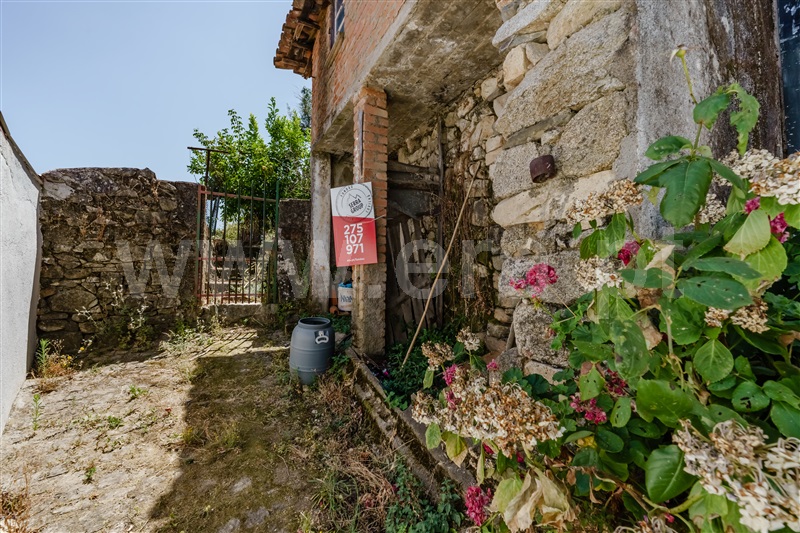 Moradia Geminada / Fundão, Fundão, Valverde, Donas, Aldeia de Joanes e Aldeia Nova do Cabo