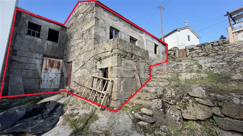 Moradia Geminada / Guarda, Verdugal