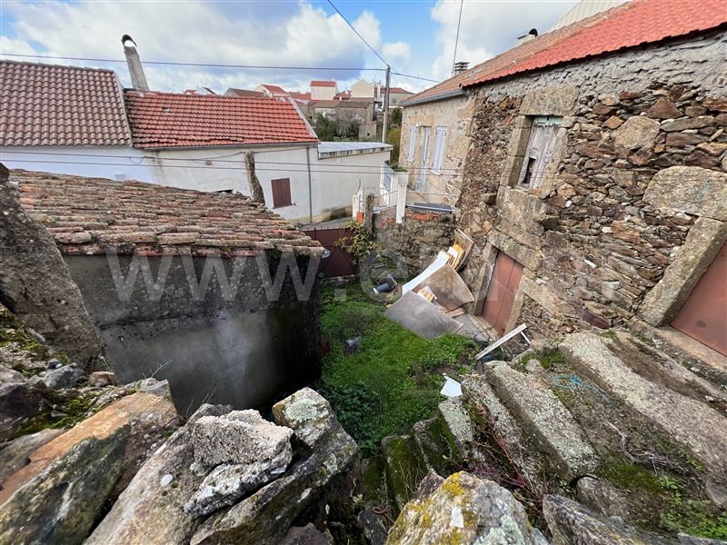 Moradia Geminada  Sabugal, Vale de Espinho - 1367455 - 2