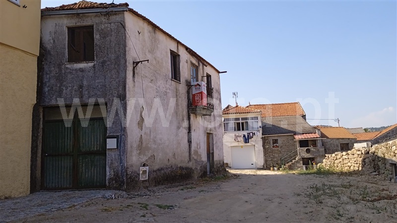 Moradia Geminada / Sátão, Carvalhal