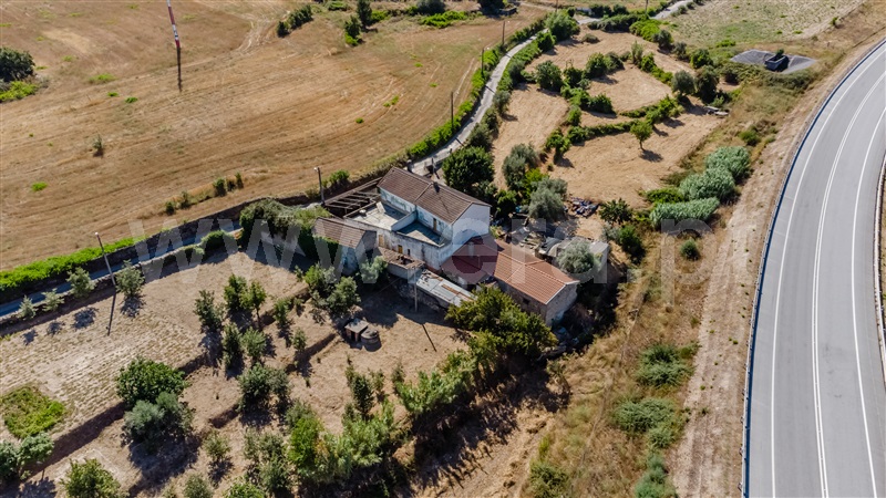 Moradia T1 à venda em Covilhã e Canhoso, Covilhã — foto 4