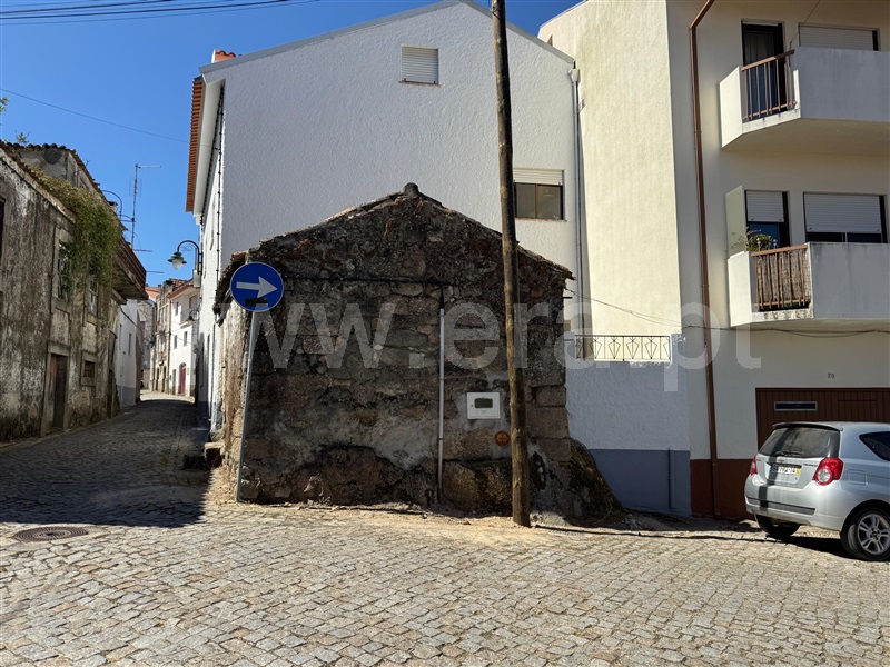Moradia Geminada T1 Gouveia - 1496903 - 3