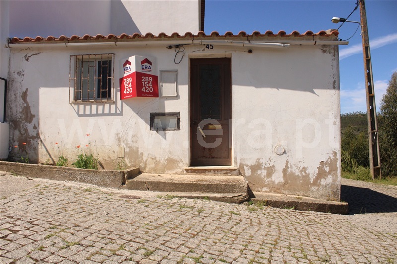 Moradia Geminada T1 / Silves, São Marcos da Serra
