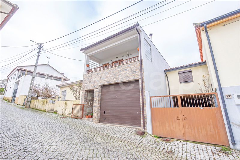 Moradia T1 à venda em Água Revés e Crasto, Valpaços — foto 2