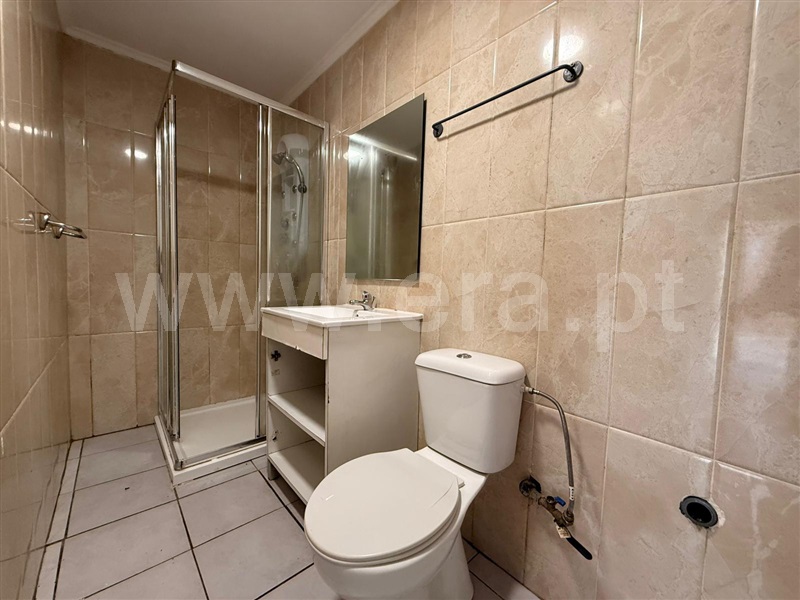 Moradia T1 à venda em Almendra, Vila Nova de Foz Côa, Vila Nova de Foz Côa — foto 4