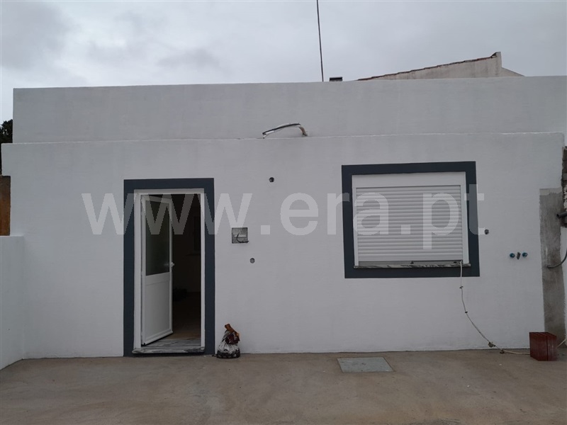 Moradia Geminada T2 / Abrantes, Abrantes (São Vicente e São João) e Alferrarede