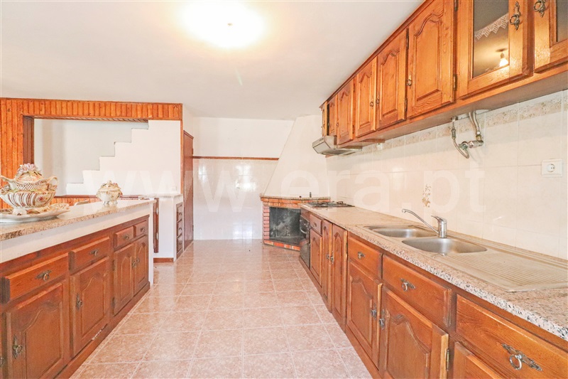 Moradia Geminada T2 Aguiar da Beira, Aguiar da Beira - 1357656 - 1