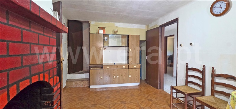 Moradia Geminada T2 Almeida, Almeida - 1484659 - 9