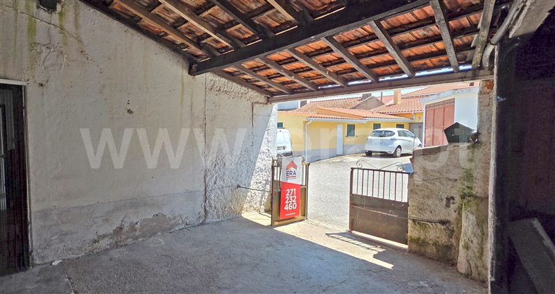 Moradia Geminada T2 Almeida, Almeida - 1484659 - 17