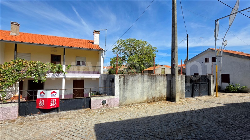 Moradia T2 à venda em Malhada Sorda, Almeida — foto 2