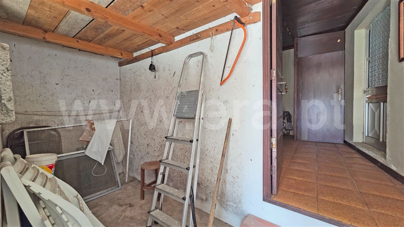 Moradia T2 à venda em Açores, Celorico da Beira — foto 17