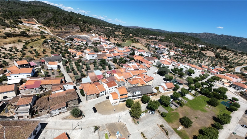 Moradia T2 à venda em Açores, Celorico da Beira — foto 19