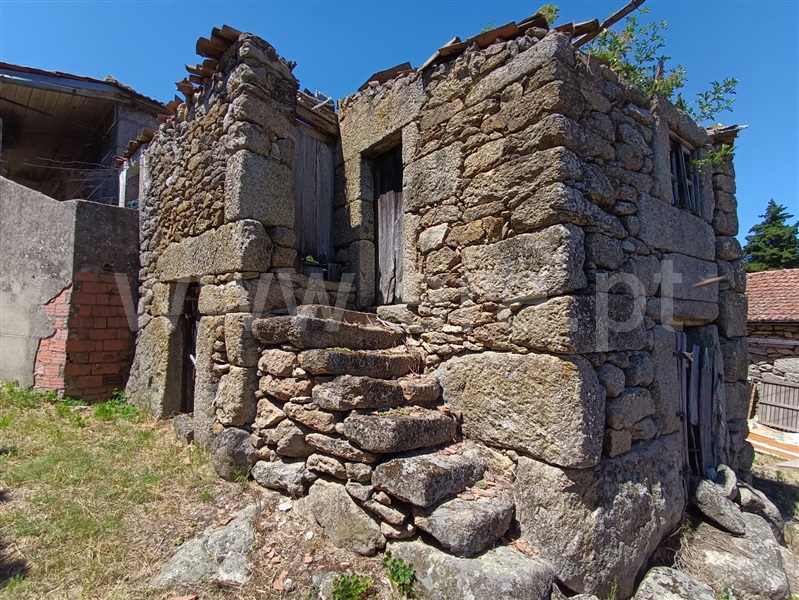 Moradia Geminada T2 Chaves, Águas Frias - 1340498 - 5