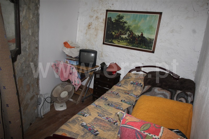 Moradia Geminada T2 Covilhã, Dominguiso - 1464447 - 4