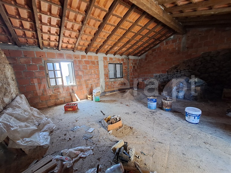 Moradia Geminada T0 Covilhã, Orjais - 1486038 - 8