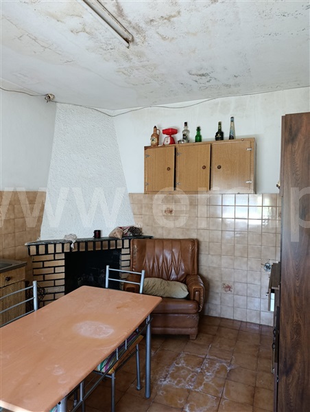 Moradia T2 à venda em Orjais, Covilhã — foto 3