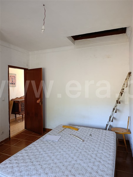Moradia T2 à venda em Orjais, Covilhã — foto 8
