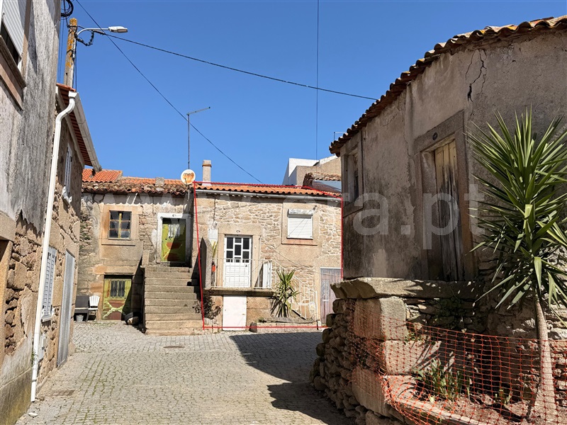 Moradia T2 à venda em Escalhão, Figueira de Castelo Rodrigo — foto 2